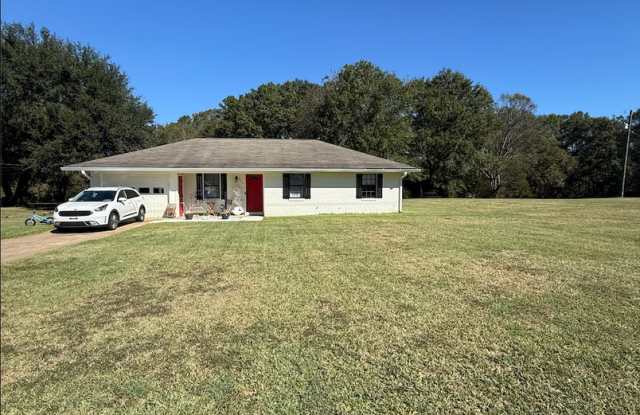 Beautiful 4 Bedroom Home with Bonus Room – $1500.00/Month photos photos