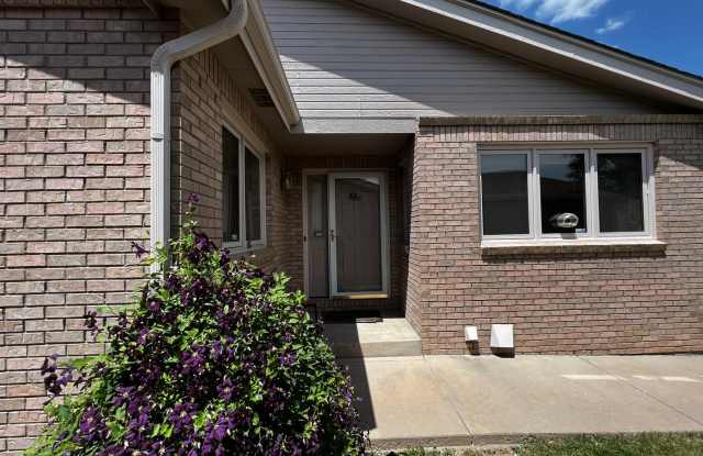 4 Bed 3 Bath Townhouse in West Fort Collins! photos photos