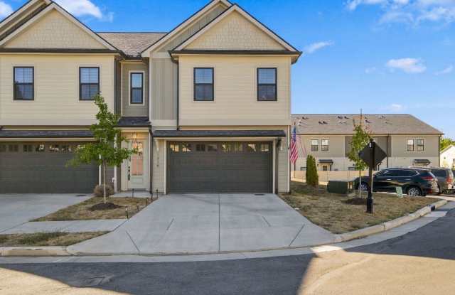 Charming Modern Townhome in South Nashville! Gallery 4
