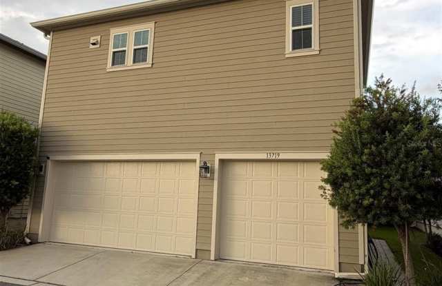 13719 LIPPMAN ALLEY photos photos