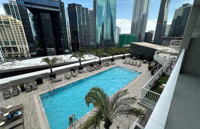1250 S Miami Ave photos photos
