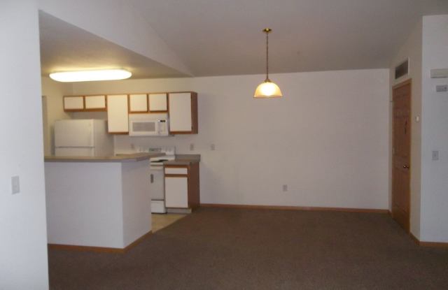 Comfortable Fort Collins Condo | 2 Bedrooms, Fireplace & Clubhouse Gallery 4