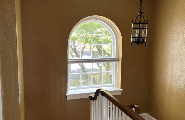 134 Yew Road Gallery 2