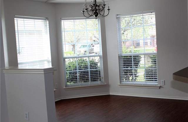 1141 BOXWOOD Drive Gallery 2