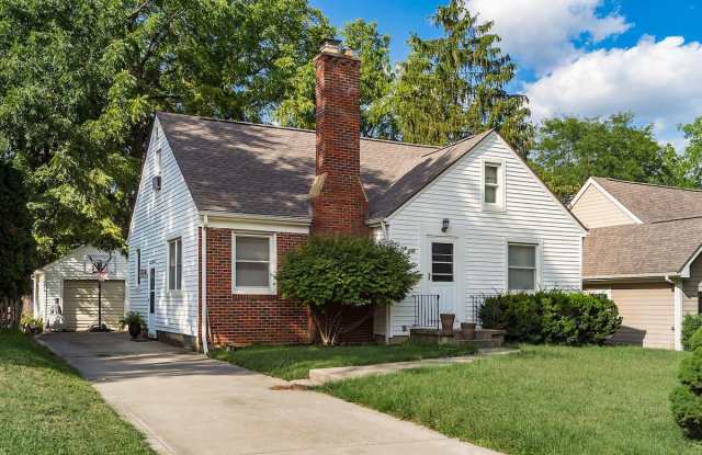 112 Howard Avenue - 112 Howard Avenue, Worthington, OH 43085