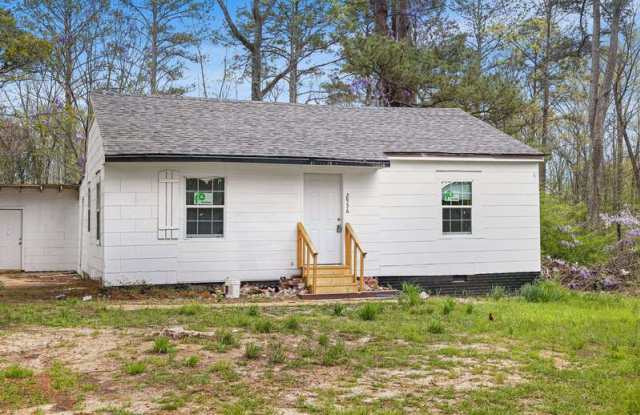 2956 La Salle Street photos photos