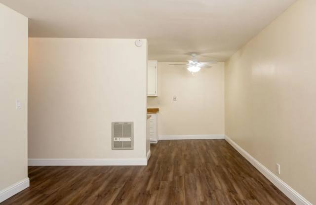 16079 Ashland Ave photos photos