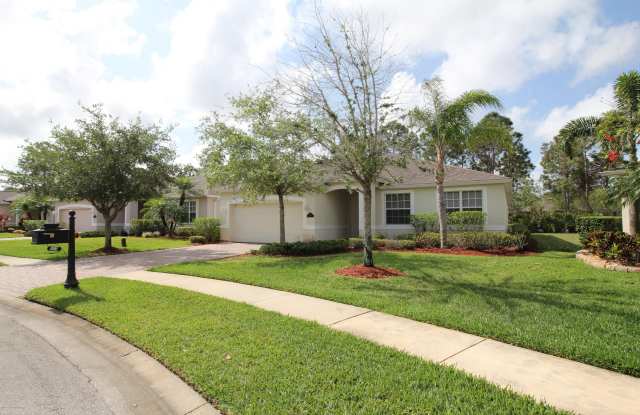 523 Gardendale Circle SE photos photos