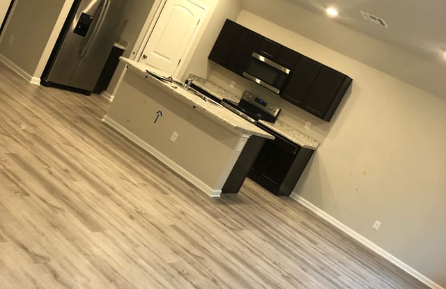 18175 Fox Hollow Loop Gallery 4