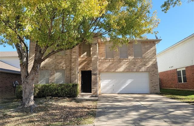 8773 Hunters Trail - 8773 Hunters Trail, Fort Worth, TX 76123
