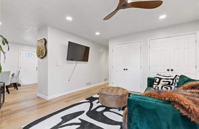 1723 S Alvarado Terrace SW Gallery 3