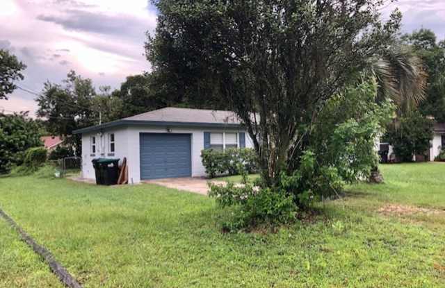 Beautifully renovated 3 bed / 1 bath home! Ready for Move in September! Large back yard! Home on septic & well!!! Gallery 4