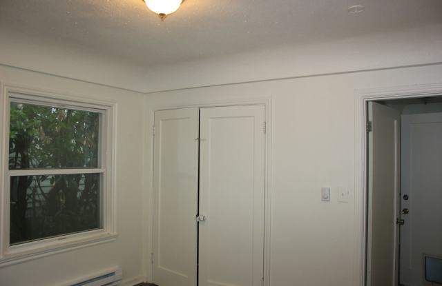 3702 South Burns Street Gallery 3