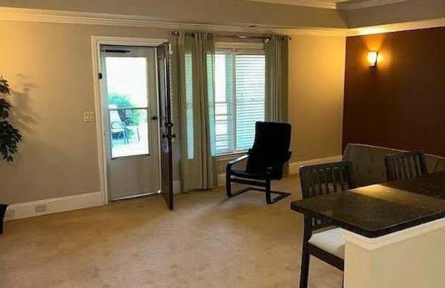 1584 Water Springs Way Gallery 4