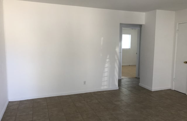 1233 South 55th Street - 1233 South 55th Street, Richmond, CA 94804