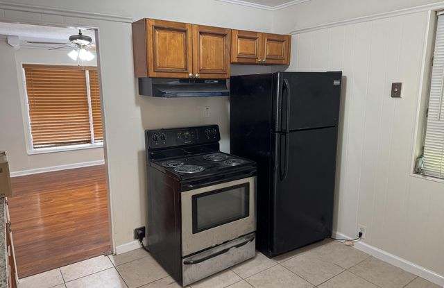 517 45th St photos photos