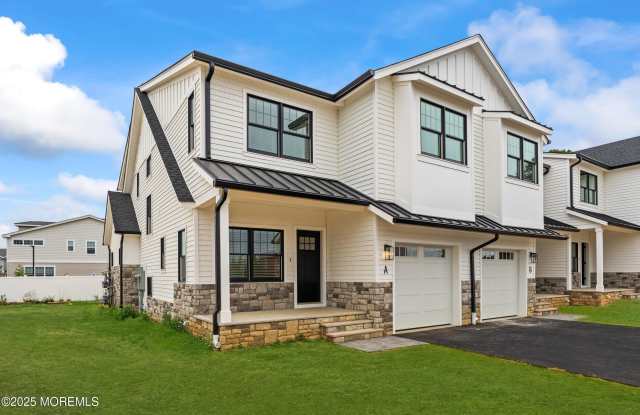 215 Brighton Avenue unit: D photos photos