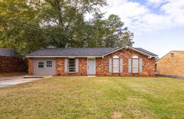 2855 Viking Drive: Comfort, Style, Convenience photos photos