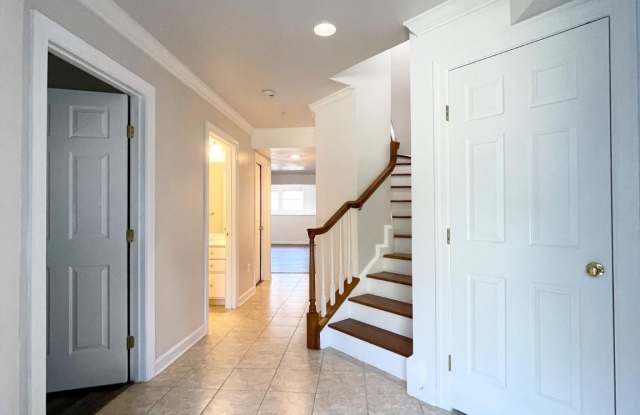 3870 CARRIAGE HILL Drive Gallery 3