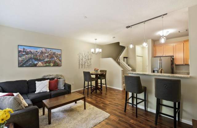 580 N 2nd Street Gallery 2