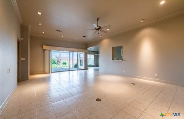 139 Georgia Place Gallery 2