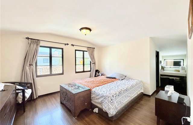 580 South Berkeley Avenue photos photos