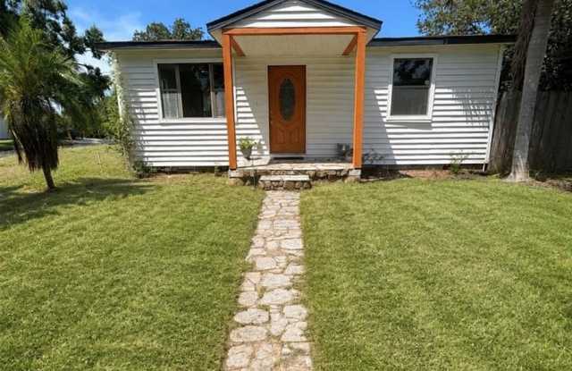 4649 18TH Avenue N photos photos