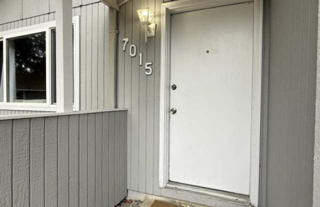 7015 East Van Buren Street Gallery 3