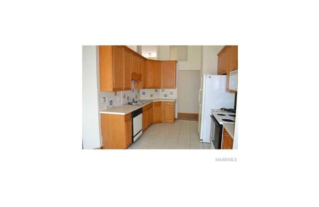 806 Autumn Ridge Rd photos photos