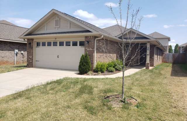 Wonderful 3 Bedroom Brick Ranch Home! photos photos Wonderful 3 Bedroom Brick Ranch Home! photos photos