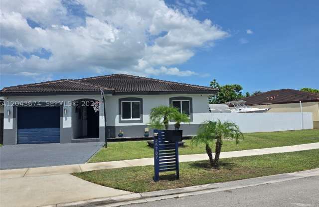 25787 SW 127th Pl Gallery 2