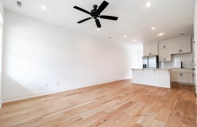 1430 East Huntsville Road - 2 Gallery 3