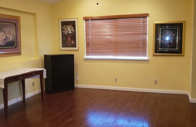 3635 Storrie Ct - 3635 Storrie Court, Spring Valley, NV 89150