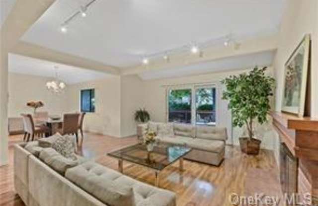 197 Heritage Hills Gallery 4