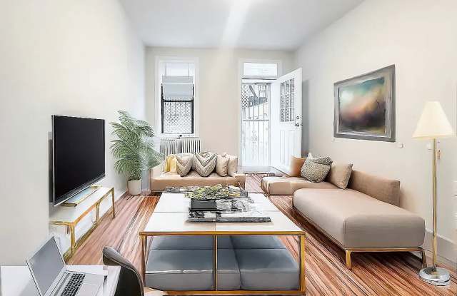 405 West 45th Street photos photos