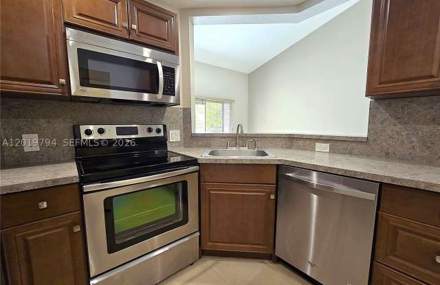 3457 NW 44th St photos photos