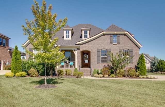 4 Bedroom Home with Office in Walking Distance to Schools photos photos