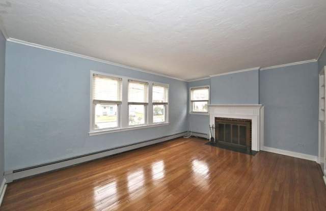 88 Henry Avenue Gallery 2