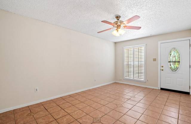 11472 Ed Merrins Drive Gallery 3