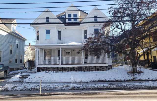 68 South Union - A photos photos