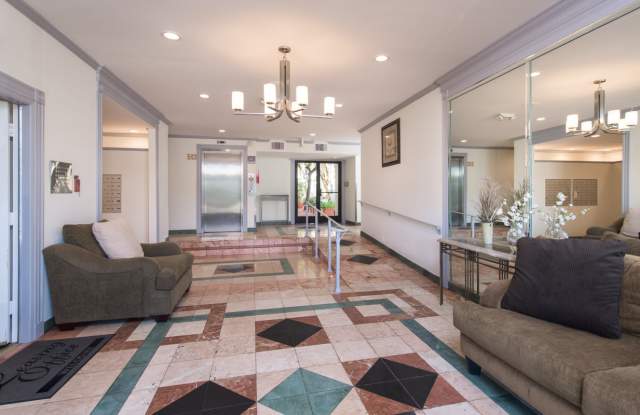 Tarzana Springs Gallery 2