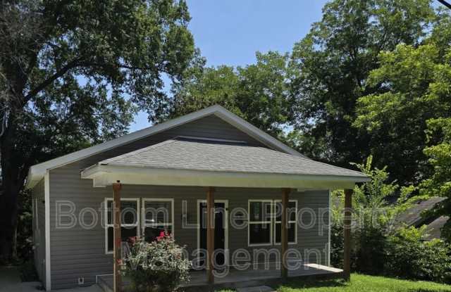 51 Hawthorne St SW photos photos