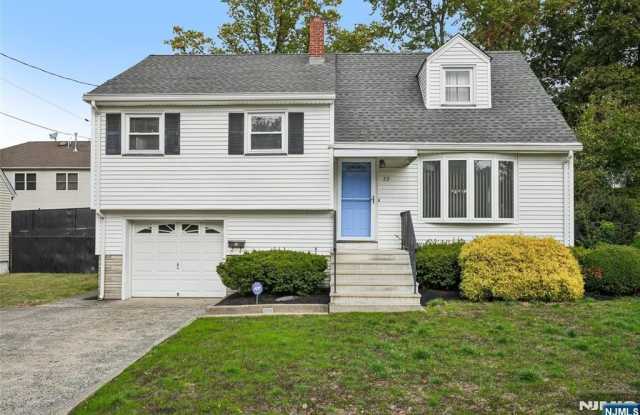 22 Hawthorne - 22 Hawthorne Avenue, Hawthorne, NJ 07506