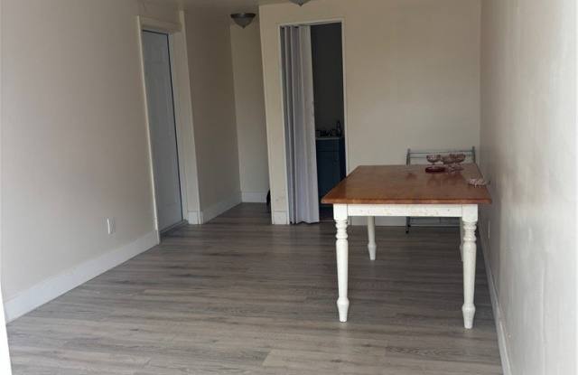 716 N Pondella Rd photos photos