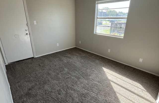 706 Bracewood Circle - D Gallery 1