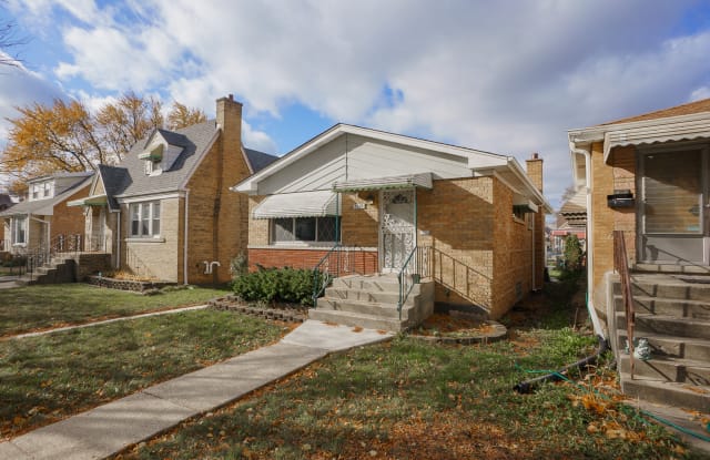 3118 North Oak Park Avenue - 3118 North Oak Park Avenue, Chicago, IL 60634