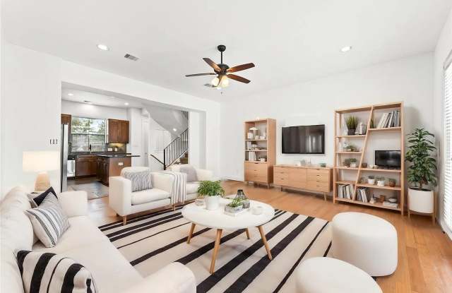 Stylish 3BR Townhome in Houston - 2034 Tuam Street, Houston, TX 77004