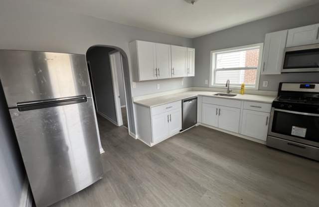 724 Pusey Avenue - 1 Gallery 4