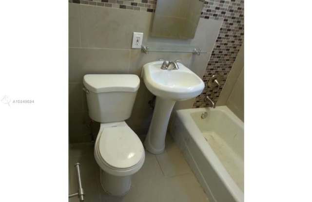 1355 NW 43 ST #1 Gallery 2