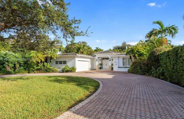 1325 Blue Rd photos photos